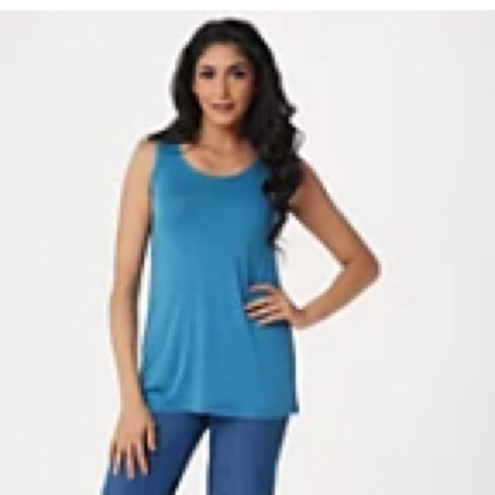 LOGO by Lori Goldstein NWT tank, BLUE WAVES 1x
